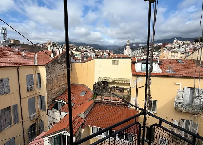 Attico Matteotti Lejlighed Sanremo